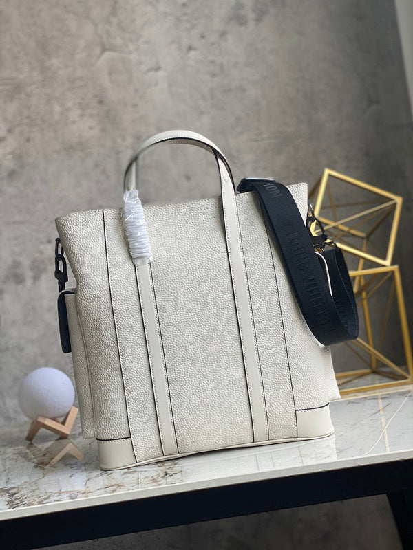 LOV2 Bags - Luxurious Bags  1205