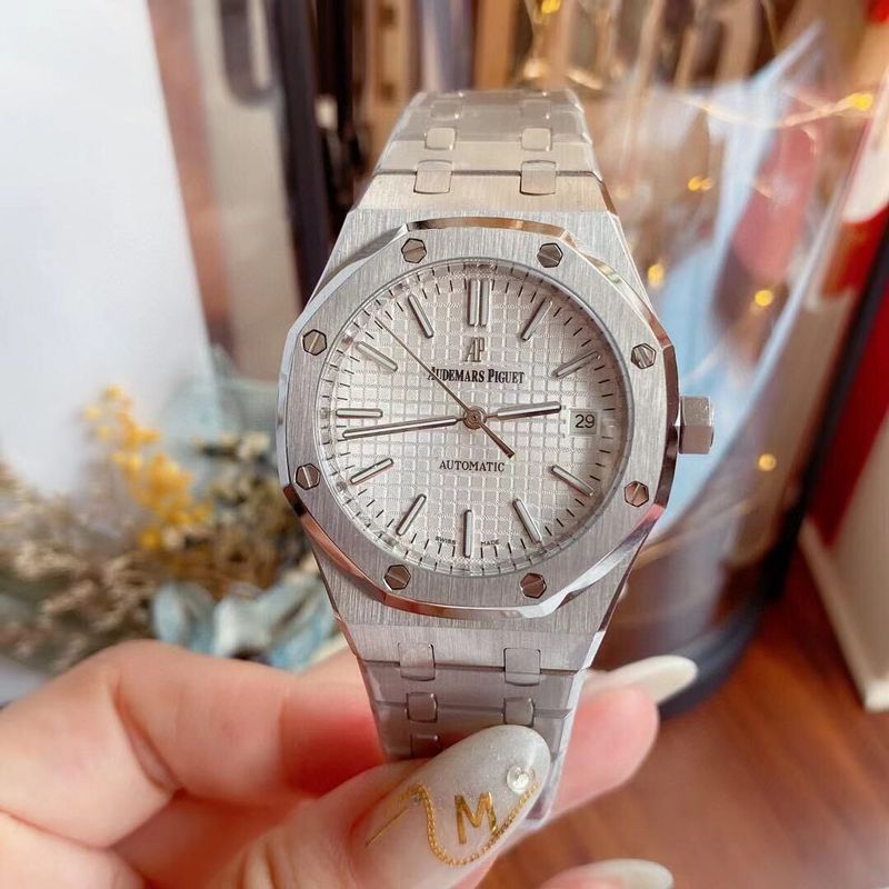 SAMC - Mix Watches - 014