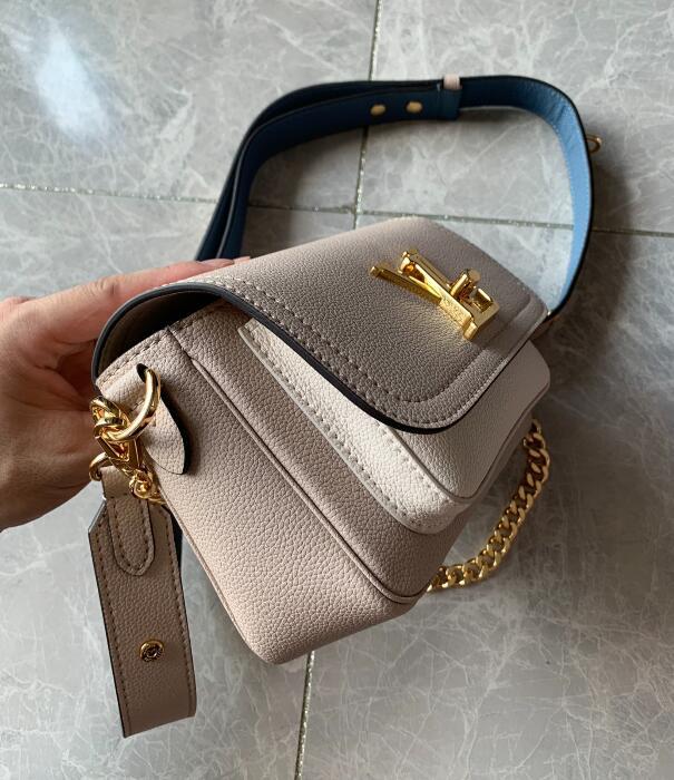 SAMC - LOV Bags - 2381