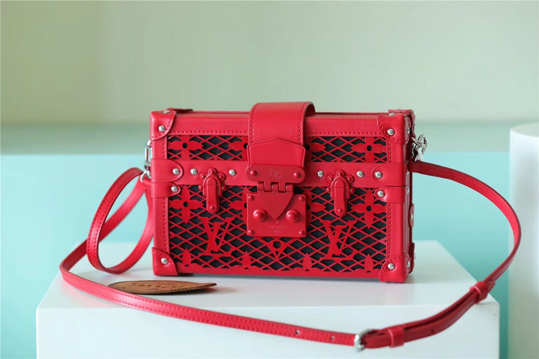 LV Petite Malle Monogram Red For Women, WomenÃ¢â‚¬â„¢s Handbags, Shoulder And Crossbody Bags 7.9in/20cm LVÃ‚Â 