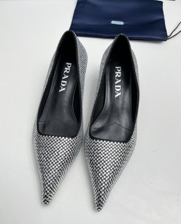 GlamyWomen Shoes - 124