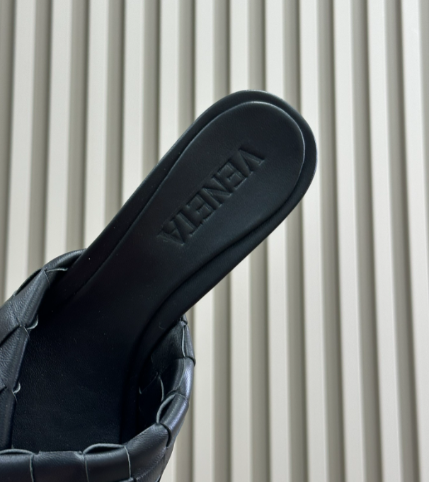 SAMC - BO Women Shoes - 020