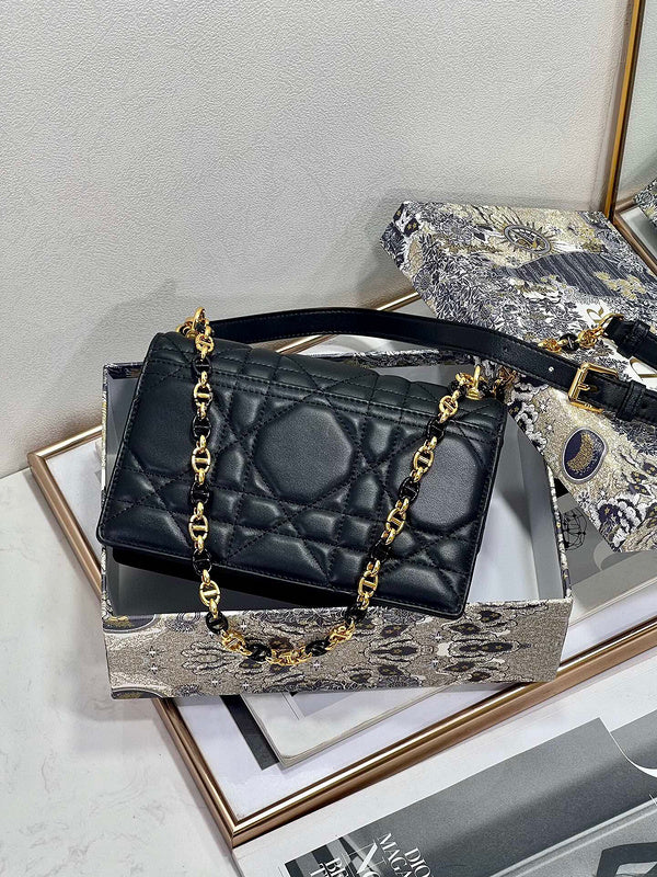 Glami Fashion - DIR Bags - 392