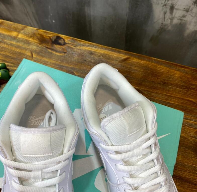 SAMC - NKE Shoes - 1789