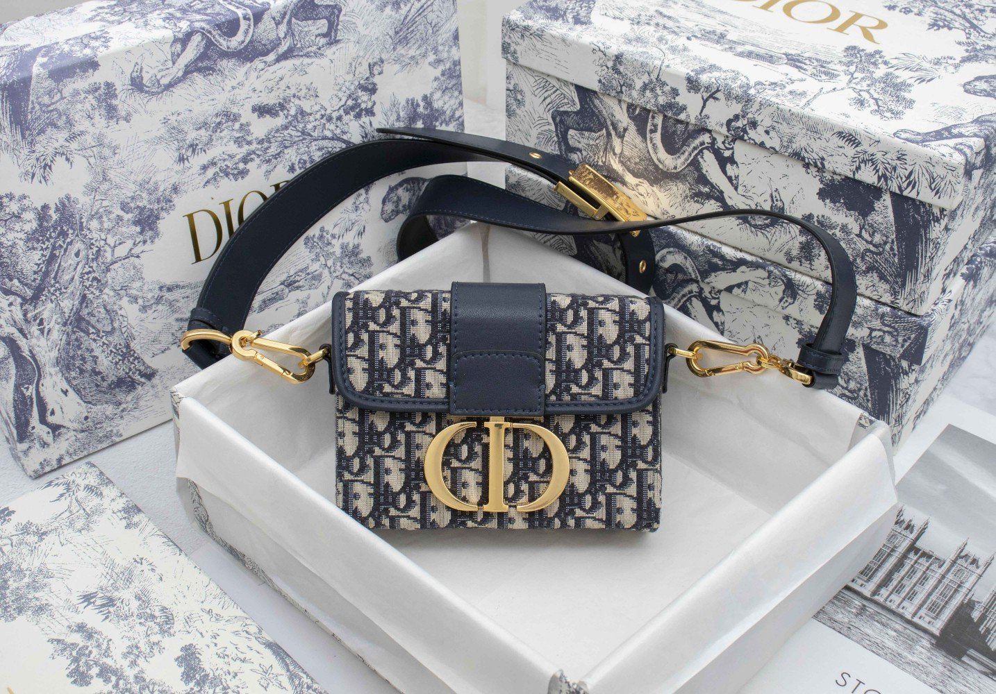 EN - New Arrival Bags DIR 242