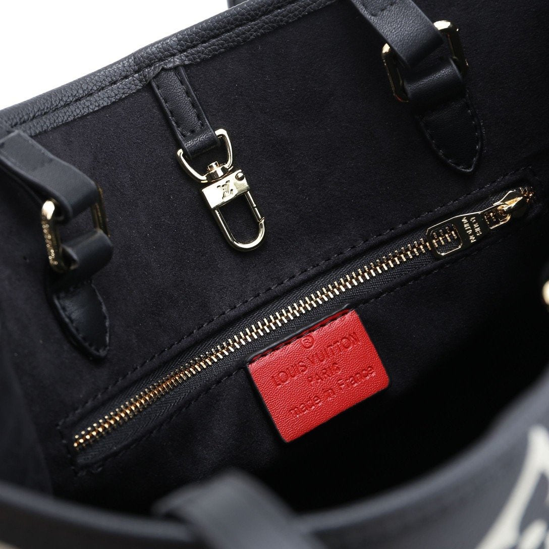 EN - New Arrival Bags LUV 042