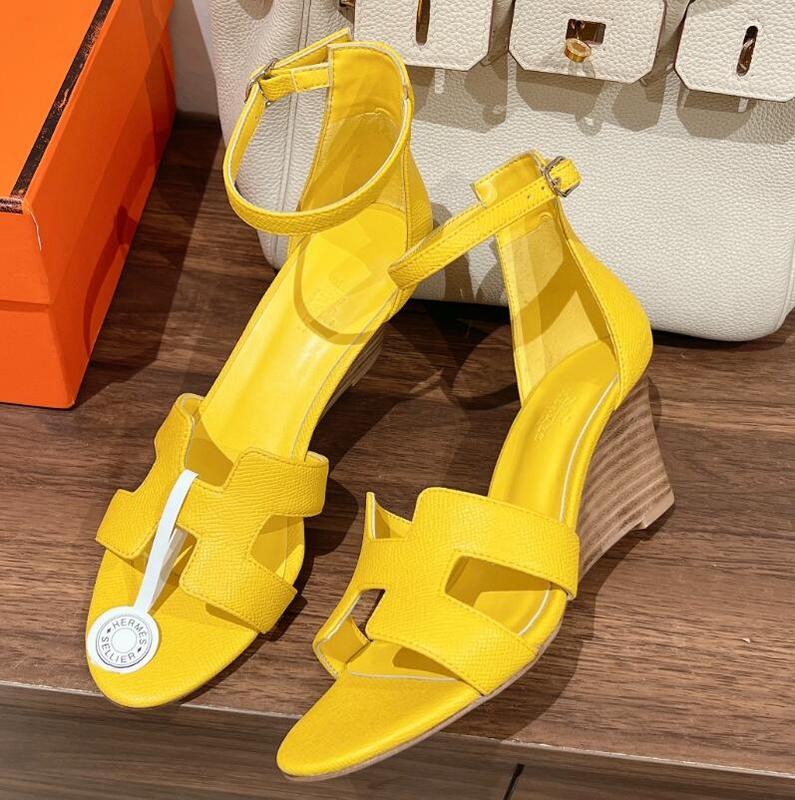 SAMC - HMS Women Shoes - 697