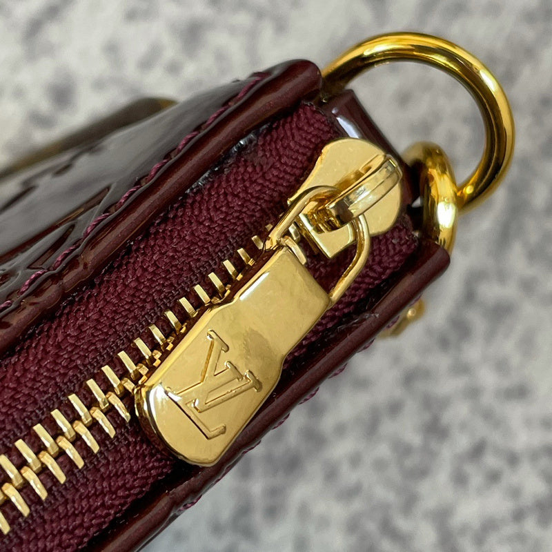 LOV2 Bags - Luxurious Bags  1422