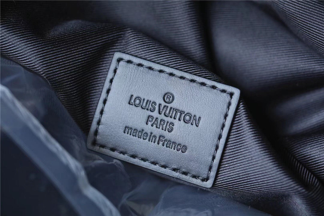 LV GLAMIscovery Backpack Damier Stripes Canvas GraGLAMIent Blue For Men, Bags 40cm LV M59913
