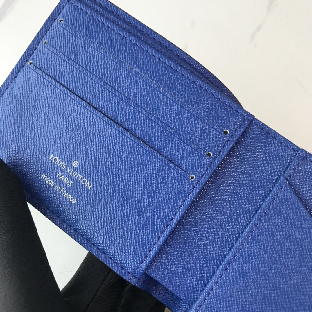 EN - New Arrival Wallet LUV 046