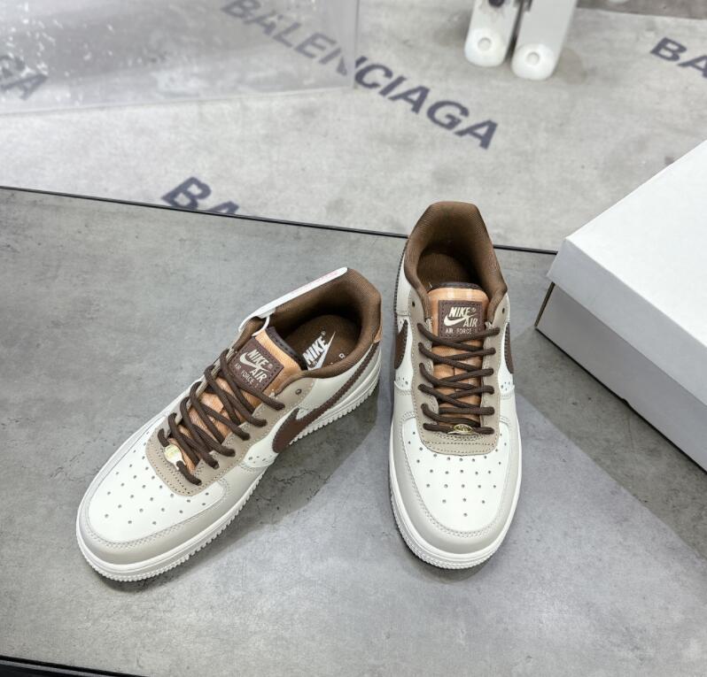 SAMC - NKE Shoes - 144