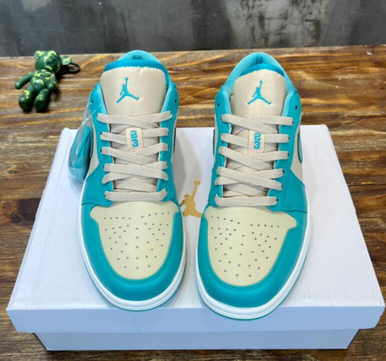 SAMC - NKE Shoes - 887