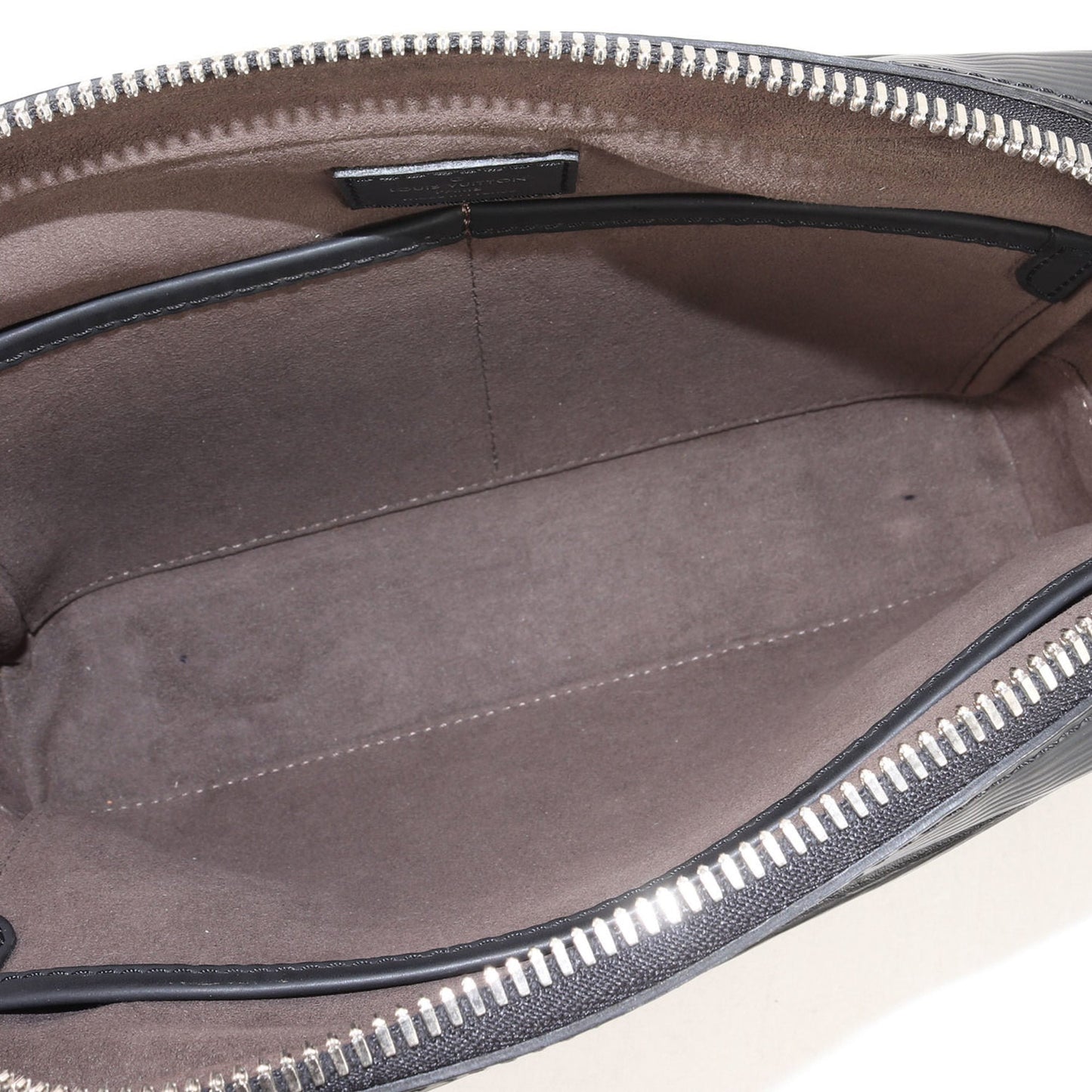 Louis Vuitton Neo Hoche  Leather Clutch Bag ()
