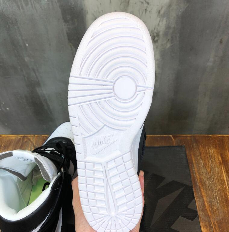 SAMC - NKE Shoes - 1735