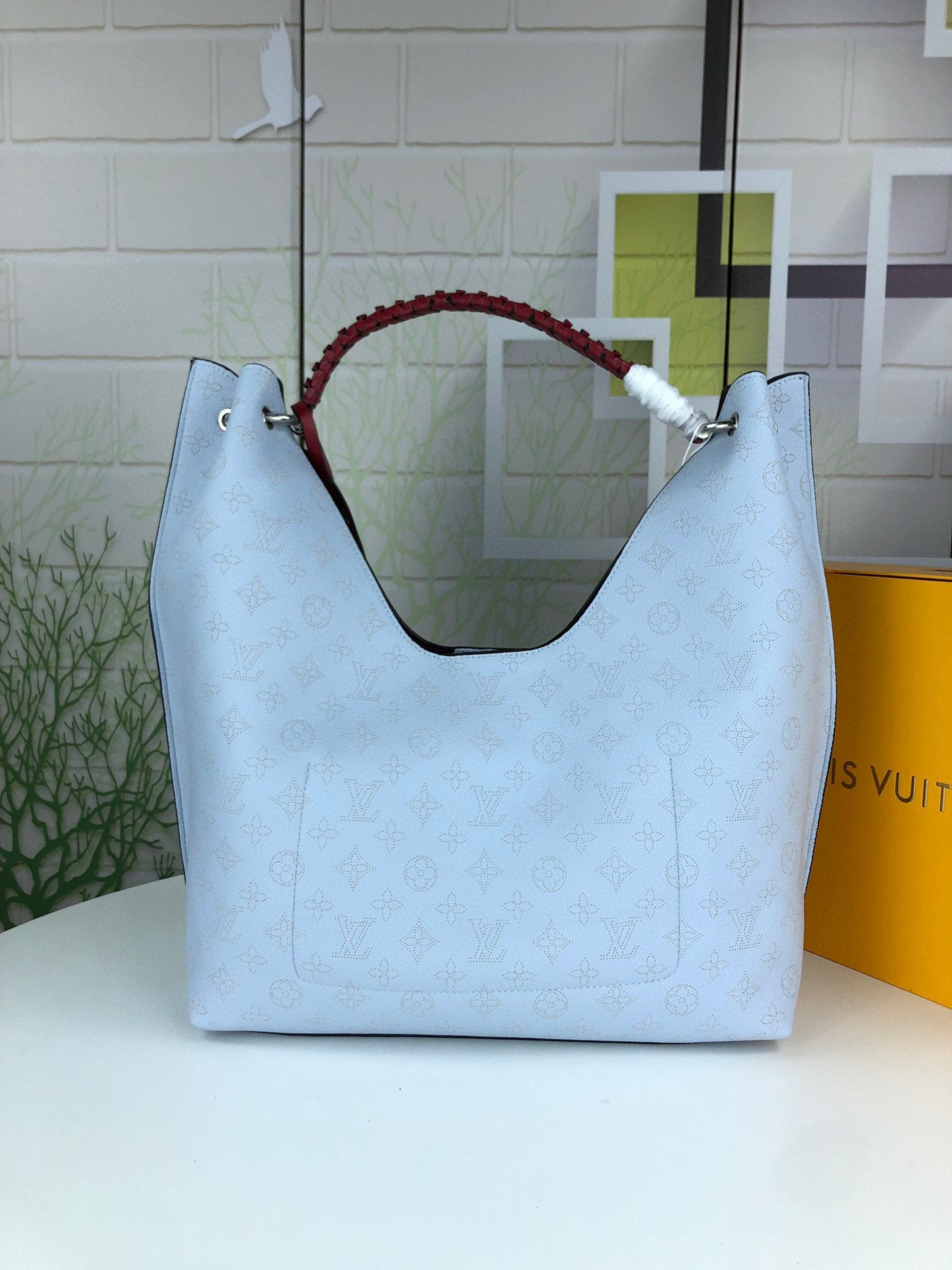 EN - New Arrival Bags LUV 050