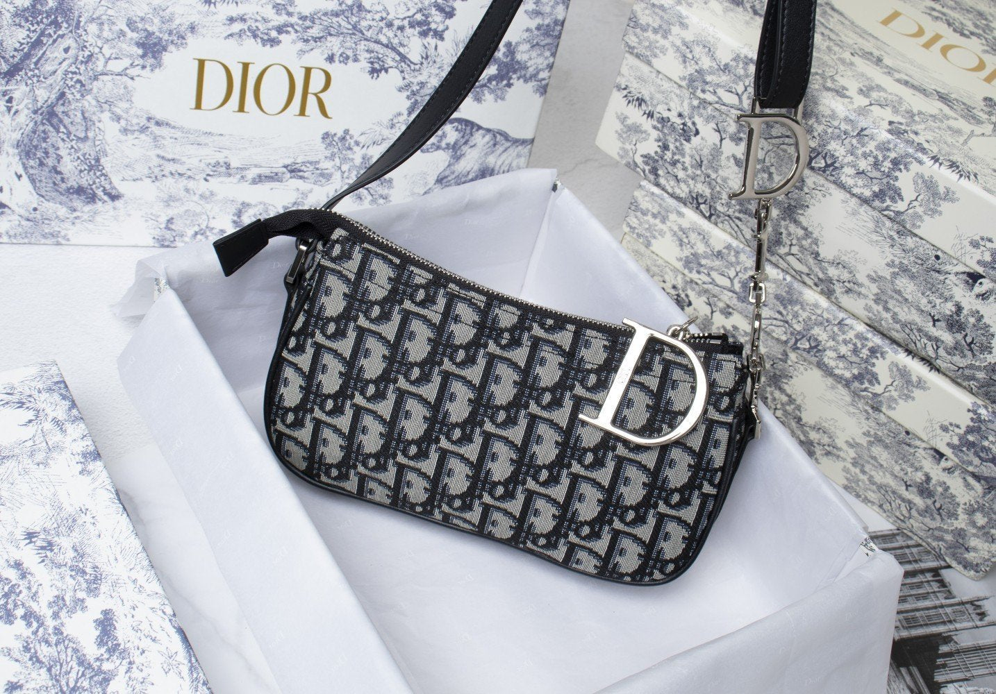 EN - New Arrival Bags DIR 111