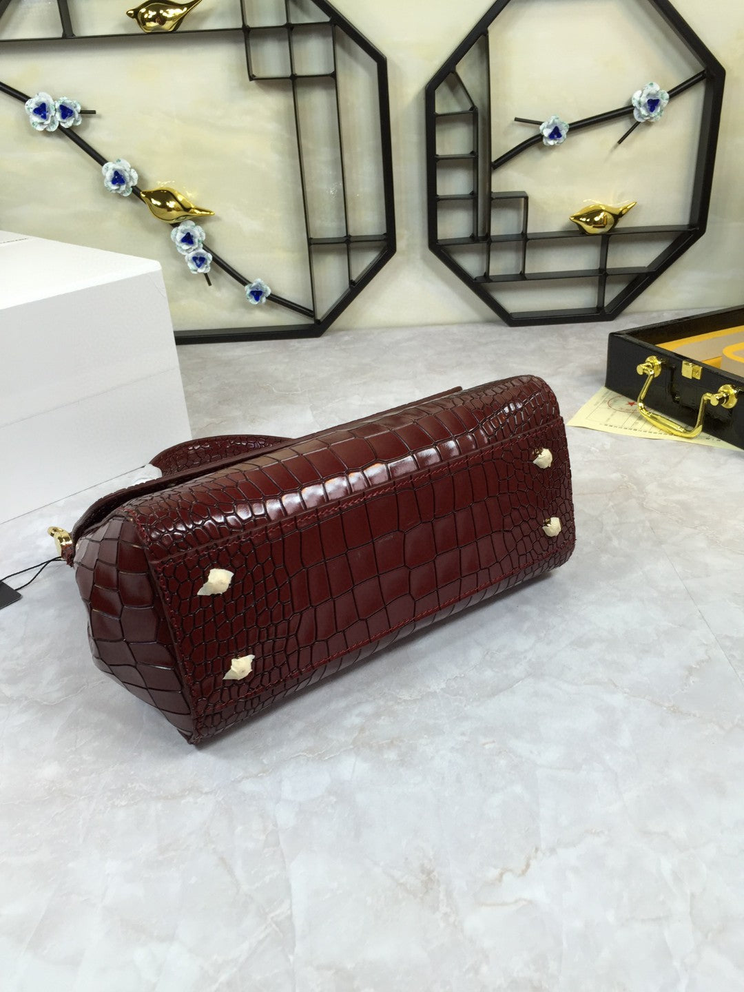 GLAMI MeGLAMIum Sicily Bag In Foiled CrocoGLAMIle-Print Burgundy For Women 10.2in/26cm GLAMI