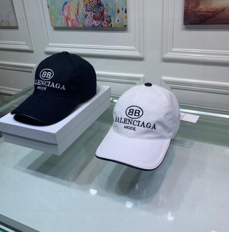 SAMC - Mix Hats - 077