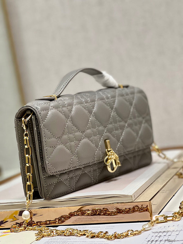 ELE - Dir Bags - 1420