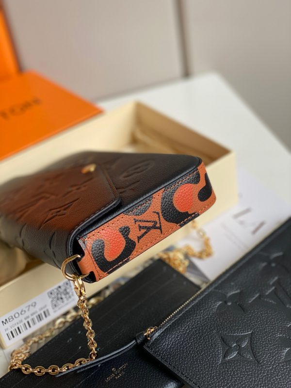LOV2 Bags - Luxurious Bags  1410