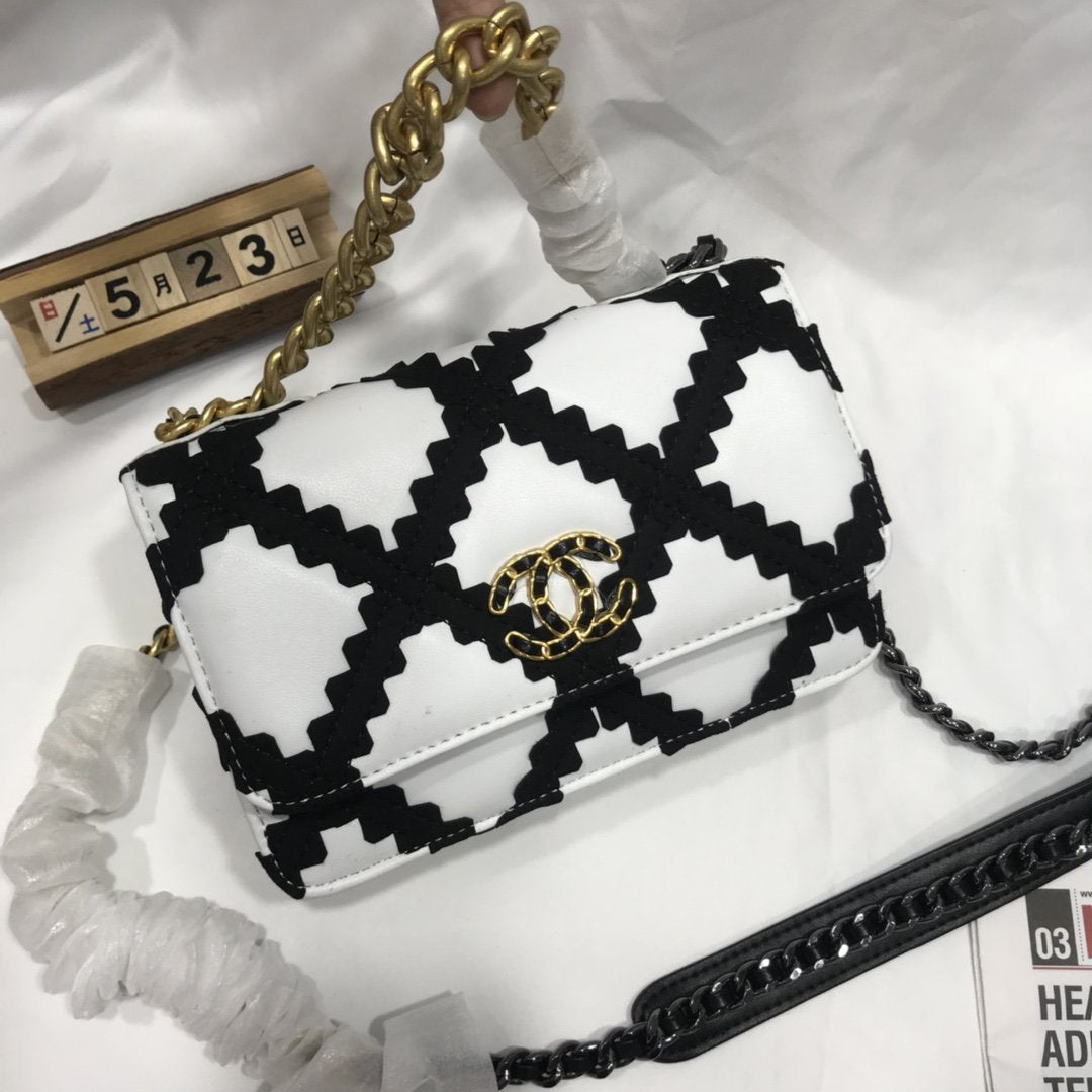 EN - New Arrival Bags CHL 230
