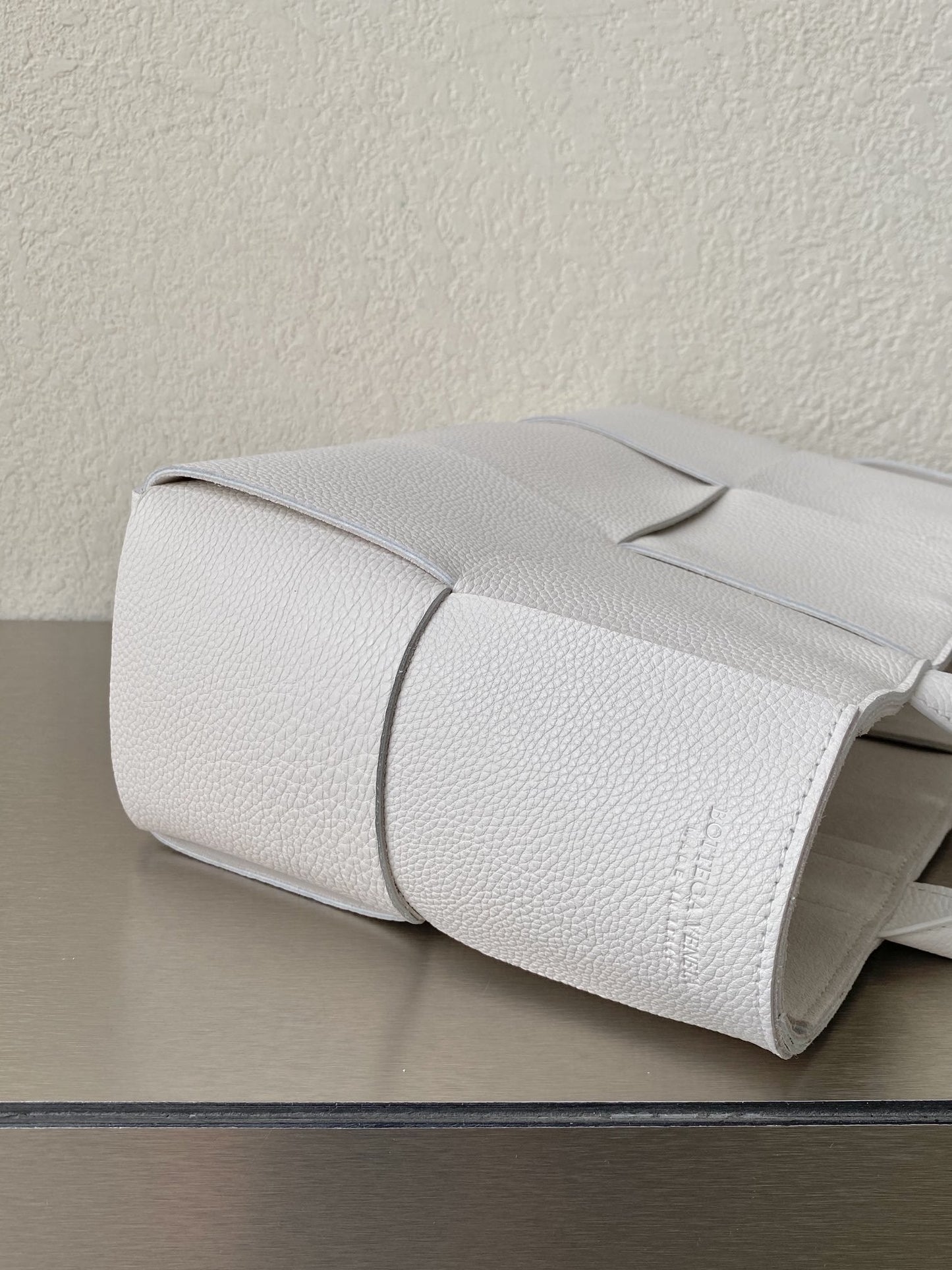 GLAMI Arco Tote Bag For Women 11.8in/30cm In Chalk 652867VCP119009
