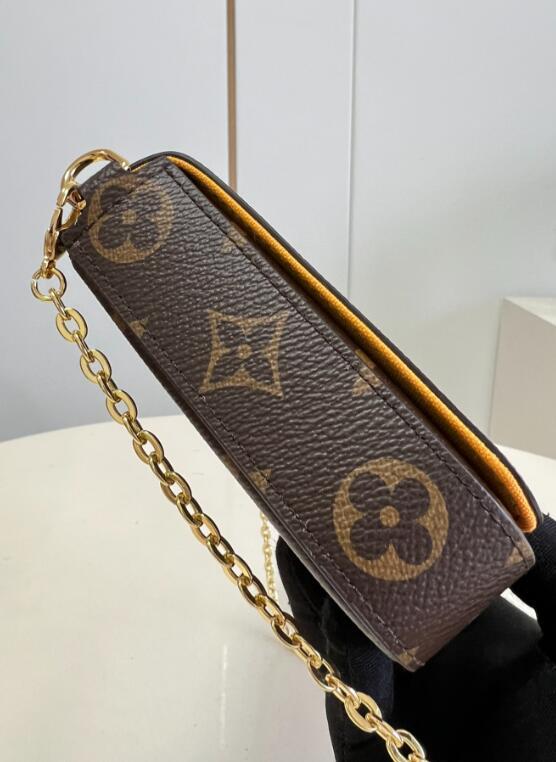 SAMC - LOV Bags - 1472