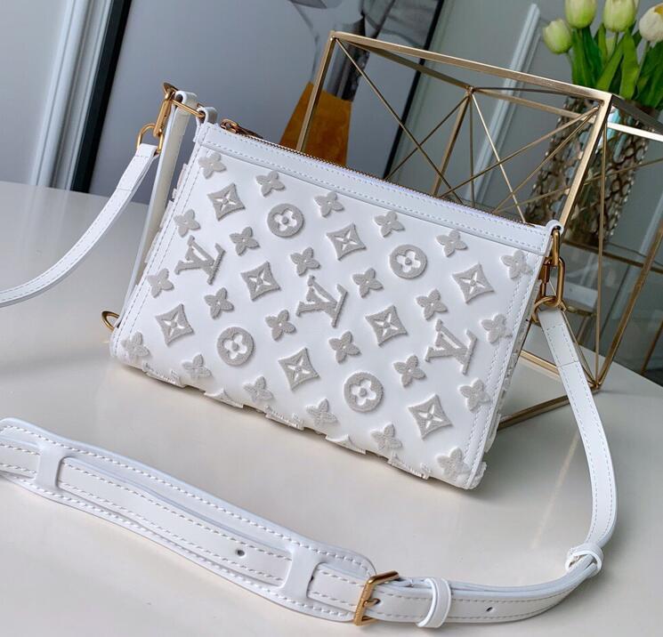 SAMC - LOV Bags - 2910
