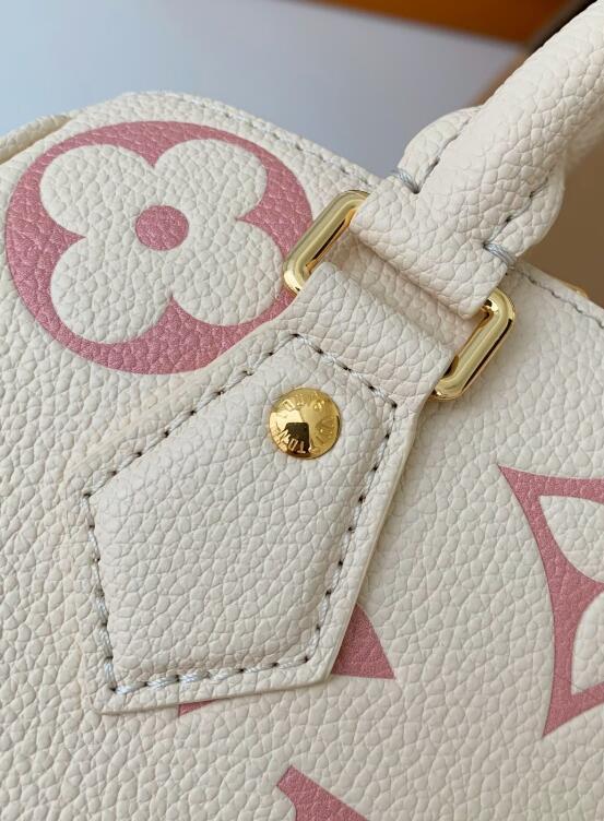 SAMC - LOV Bags - 1319