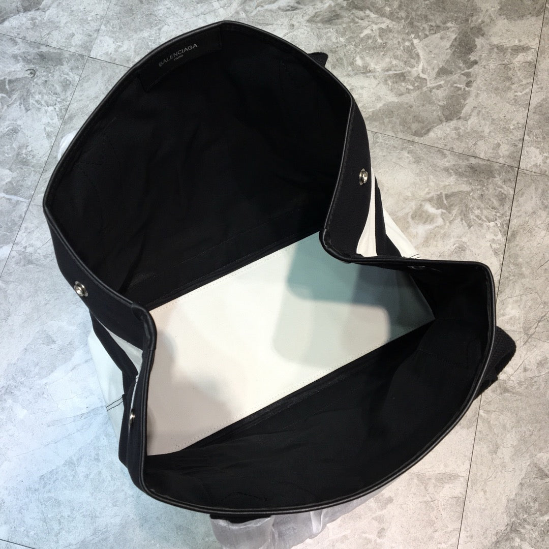 Balen Navy MeGLAMIum Cabas Tote Bag In Black And White, For Women,  Bags 14.1in/36cm