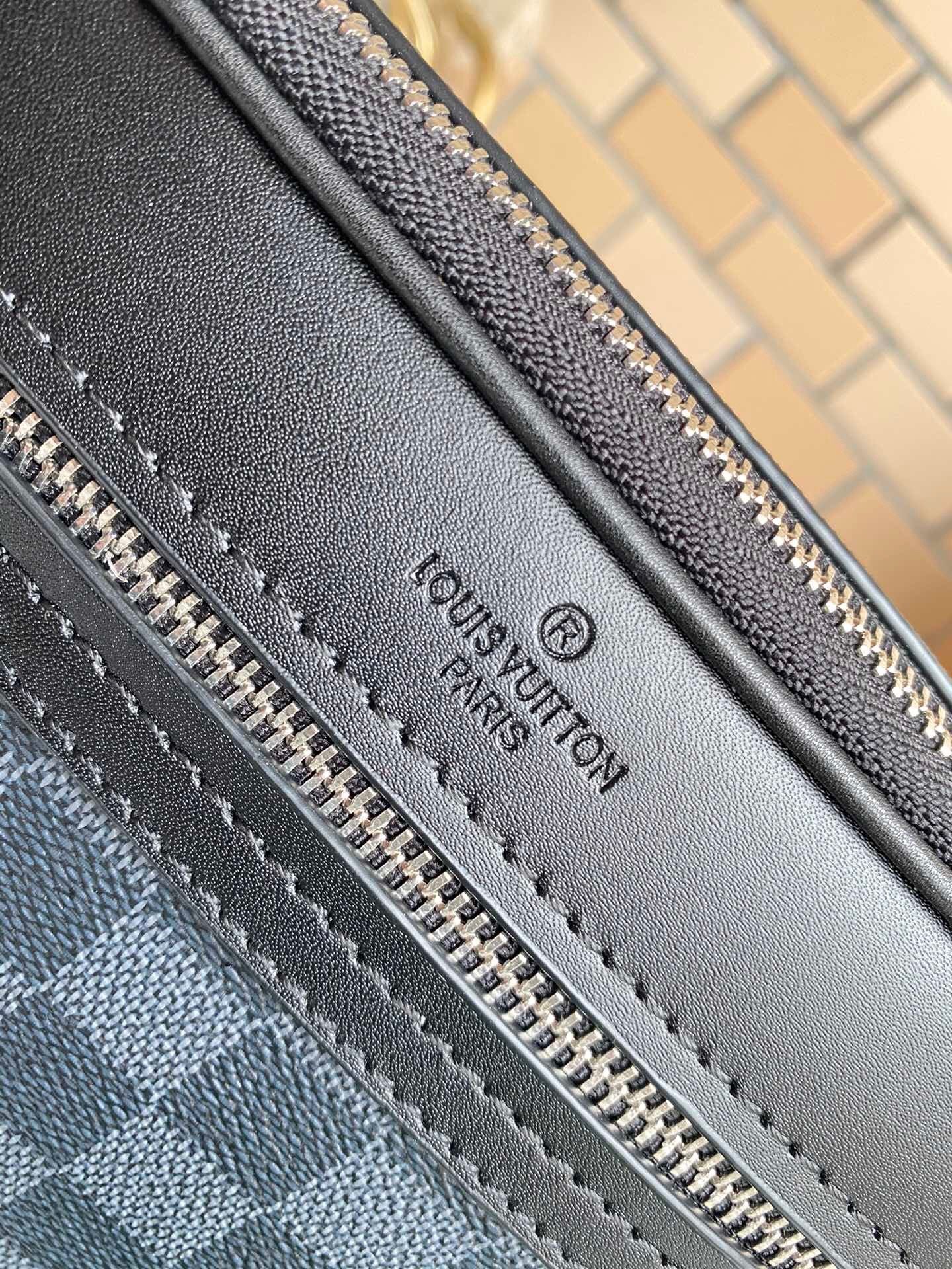 EN - New Arrival Bags LUV 136