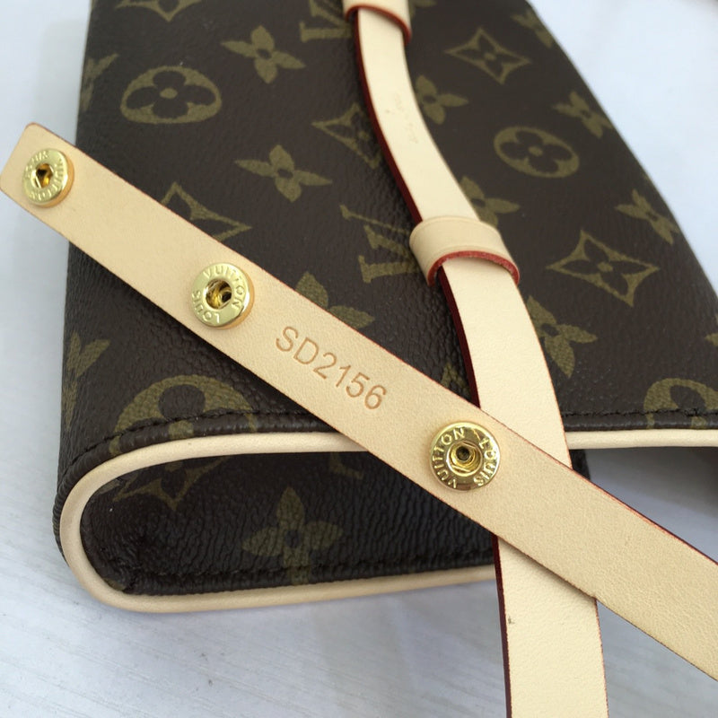 LOV2 Bags - Luxurious Bags  1987