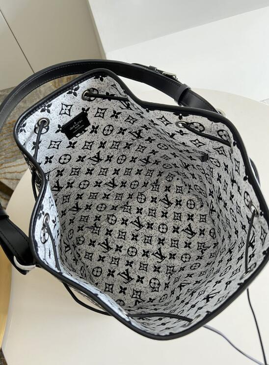 SAMC - LOV Bags - 1660