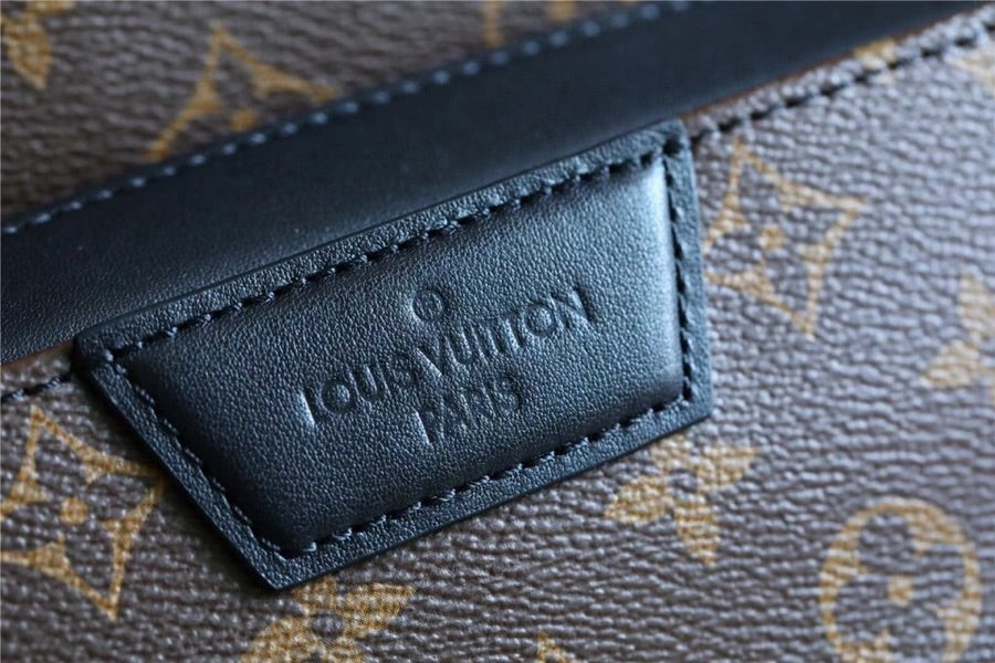 LV GLAMIscovery Backpack Monogram Canvas With LV RuGLAMIer Signature AppliquÃƒÂ© For Fall, Bags 40cm LV M57965