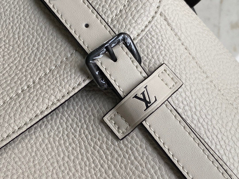 LOV2 Bags - Luxurious Bags  1210