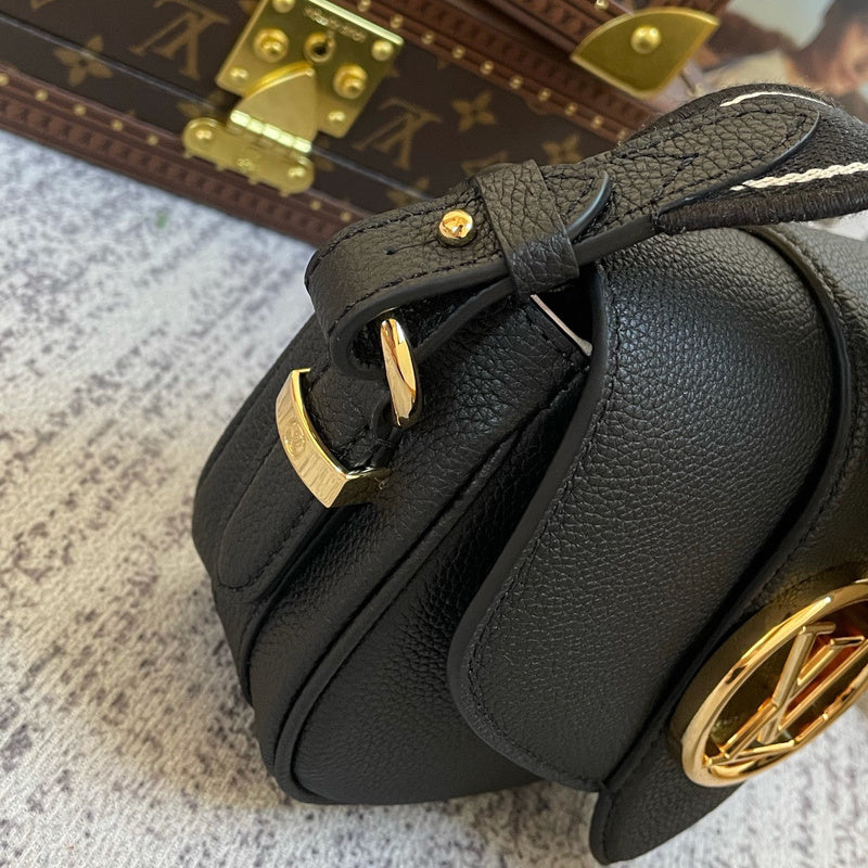 LOV2 Bags - Luxurious Bags  1047