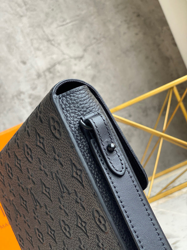 LOV2 Bags - Luxurious Bags  1413