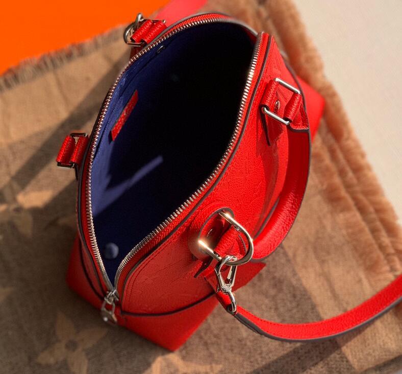 SAMC - LOV Bags - 2995
