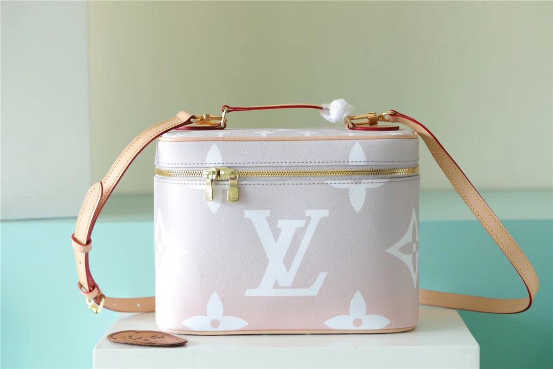 LV NiGLAMI GLAMI Monogram Light Pink For Women, WomenÃ¢â‚¬â„¢s Bags, Shoulder And Crossbody Bags 9.4in/24cm LV
