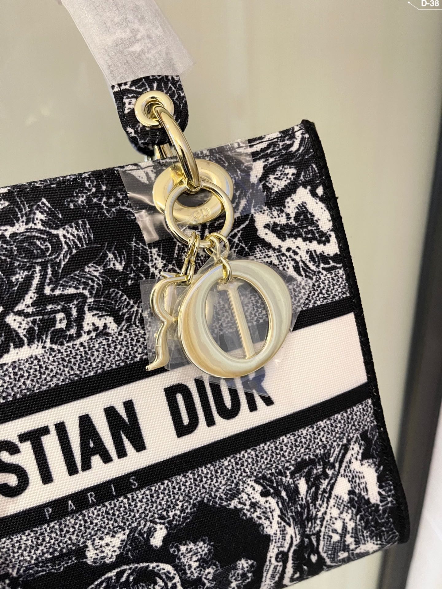 EN - New Arrival Bags DIR 301