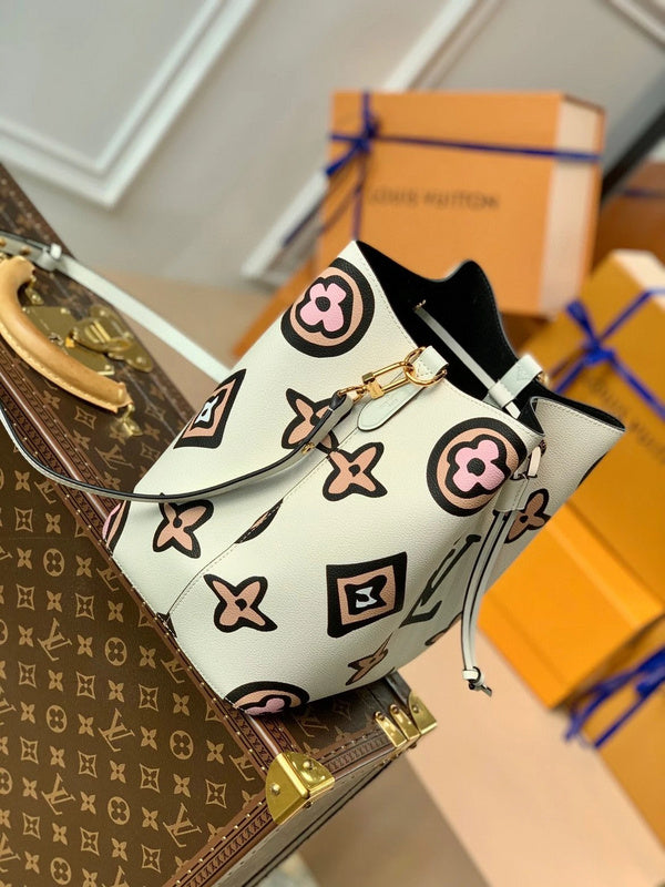 LOV2 Bags - Luxurious Bags  1434