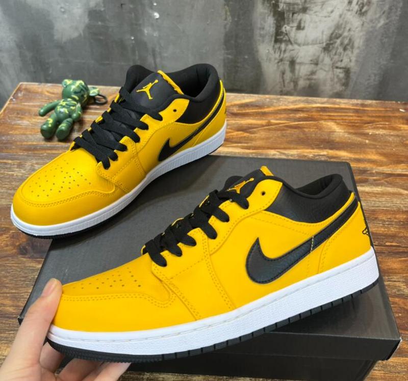 SAMC - NKE Shoes - 899