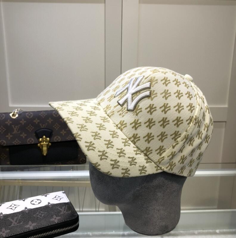 SAMC - Mix Hats - 056