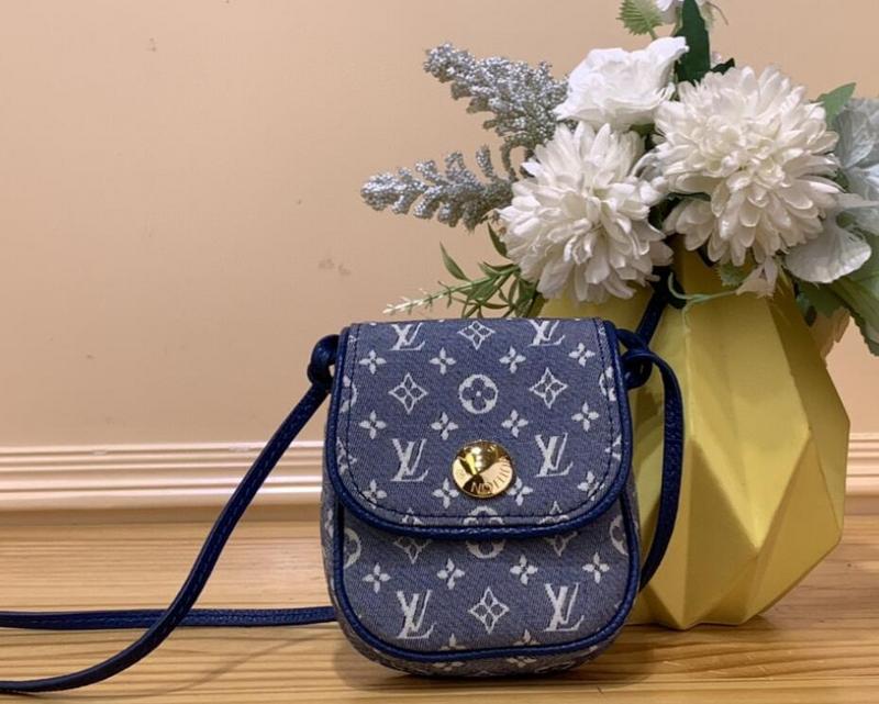 SAMC - LOV Bags - 930