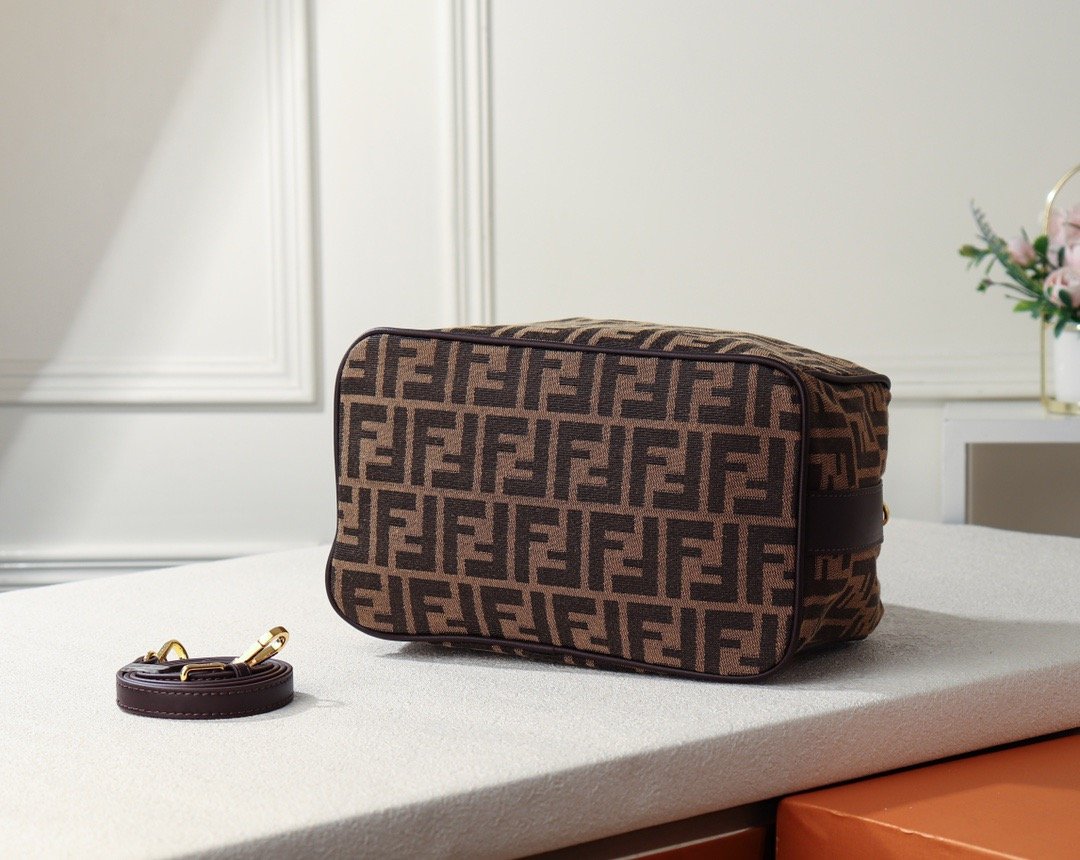 EN - New Arrival Bags FEI 100