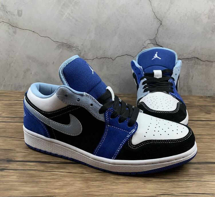 SAMC - NKE Shoes - 1433