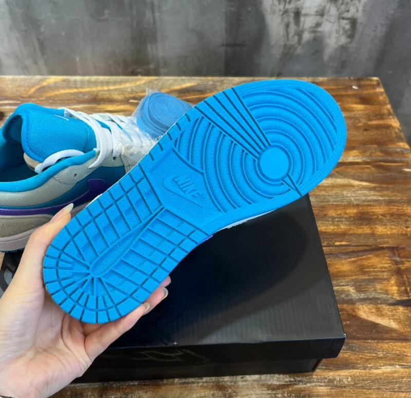 SAMC - NKE Shoes - 438
