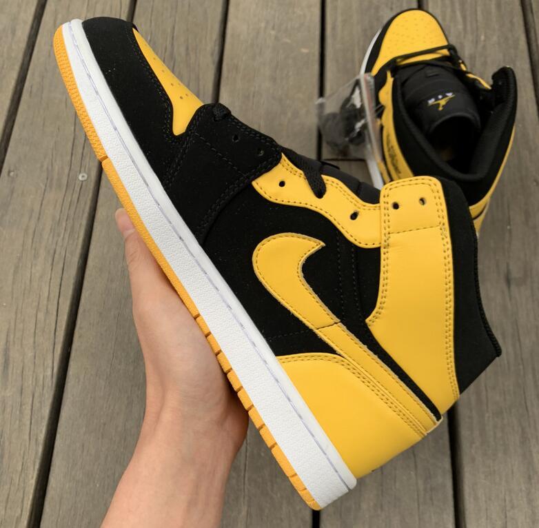 SAMC - NKE Shoes - 1483