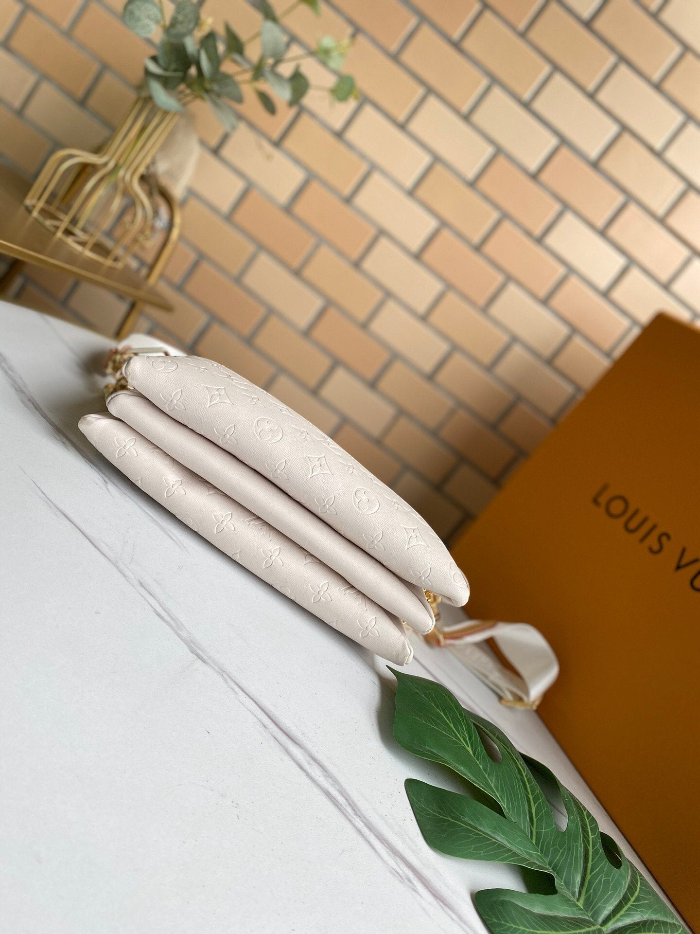 EN - New Arrival Bags LUV 133