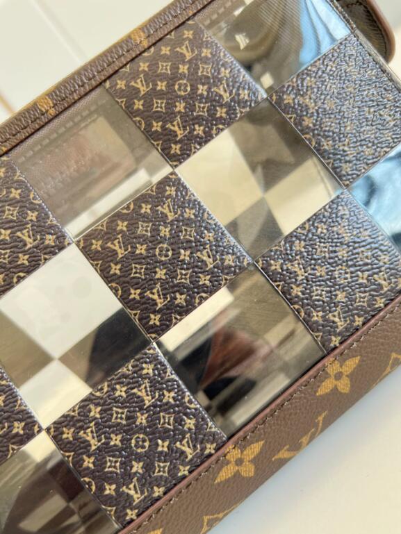 SAMC - LOV Bags - 1487